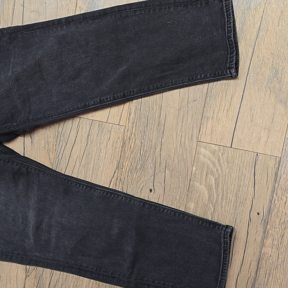 American Eagle| Curvy Mom Jeans | Size 12| Washed Black - Picture 6 of 13